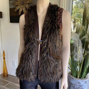 Guess Faux Fur Hand Beaded Brown Vest Sz Sm​​​